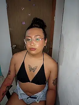 Kendallmafia online show from 04/22/26, 08:10