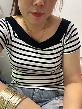 Baby-lovely69 online show from 02/05/26, 03:22