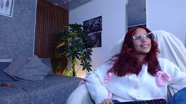 saphire  online show from 02/11/26, 08:47