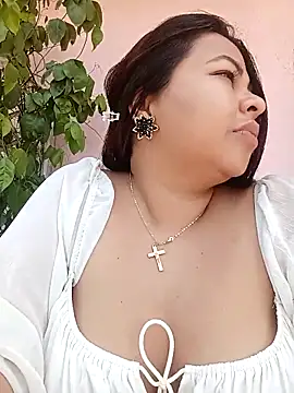 solene09 online show from 03/12/26, 04:02