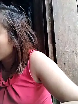 Ella-aa online show from 03/19/26, 07:34