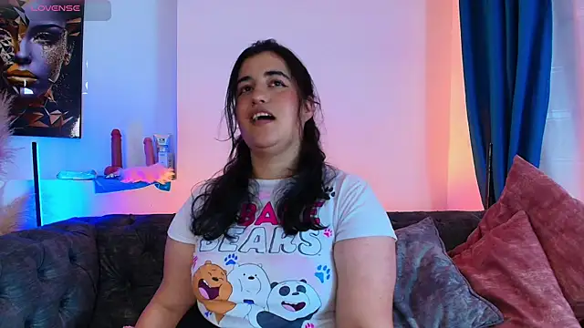 Snapshot of dani_vemom chatting on 02/18/26, 07:54 dani vemom online show from 02/18/26, 07:54