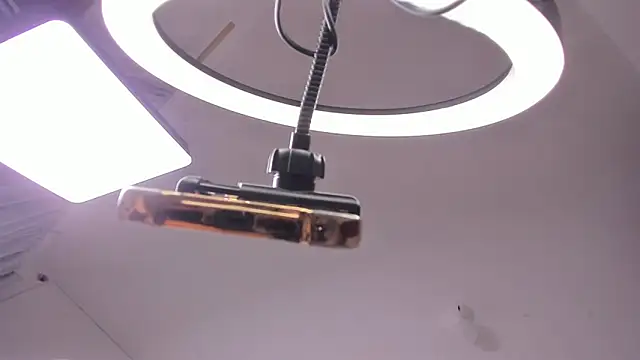 Nia13 online show from 03/02/26, 04:58