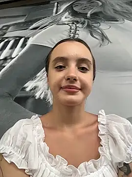 MiaTee online show from 04/09/26, 06:19