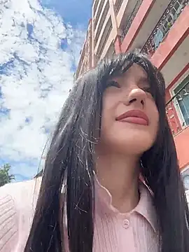 MiaTee online show from 05/14/26, 04:08