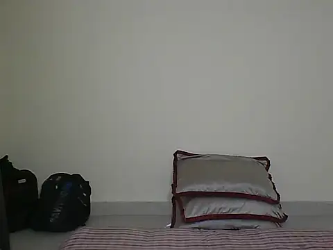 Snapshot of sexy_Liliy chatting on 05/17/26, 06:26 sexy Liliy online show from 05/17/26, 06:26