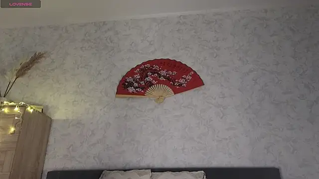 saya li11 online show from 02/04/26, 05:57