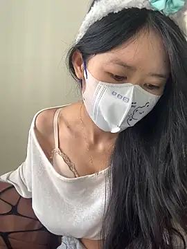 Snapshot of ShouSushi chatting on 03/13/26, 06:09 ShouSushi online show from 03/13/26, 06:09