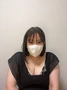 Mitsuco surflady online show from 04/16/26, 06:30