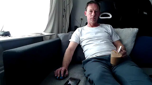 Sexy Ass Mike online show from 03/06/26, 01:18