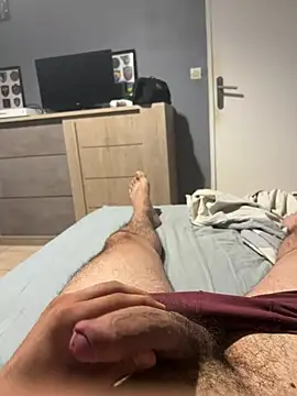 Snapshot of magicdickx21 chatting on 07/21/26, 10:06 magicdickx21 online show from 07/21/26, 10:06