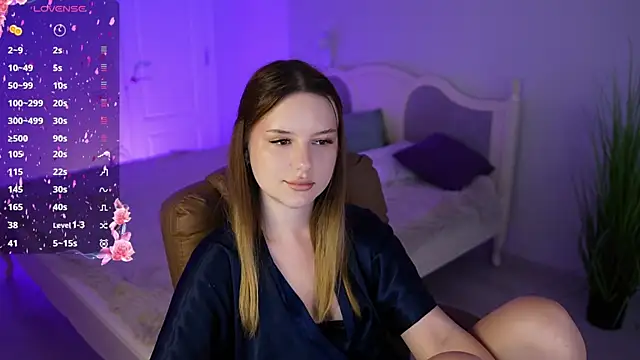 Milana Moons online show from 03/07/26, 09:39