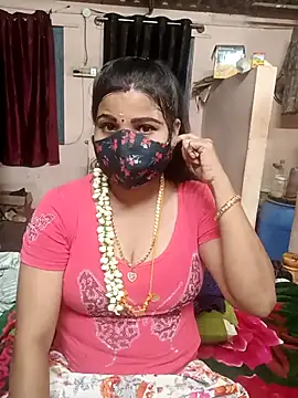 Snapshot of Madhusri_Tamil_Telugu chatting on 04/25/26, 02:14 Madhusri Tamil Telugu online show from 04/25/26, 02:14