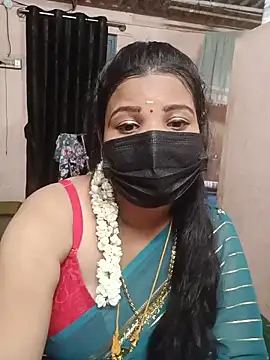 Snapshot of Madhusri_Tamil_Telugu chatting on 05/18/26, 01:39 Madhusri Tamil Telugu online show from 05/18/26, 01:39