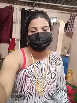 Snapshot of Madhusri_Tamil_Telugu chatting on 05/19/26, 04:24 Madhusri Tamil Telugu online show from 05/19/26, 04:24
