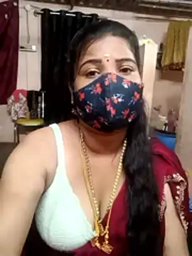 Snapshot of Madhusri_Tamil_Telugu chatting on 05/27/26, 05:10 Madhusri Tamil Telugu online show from 05/27/26, 05:10