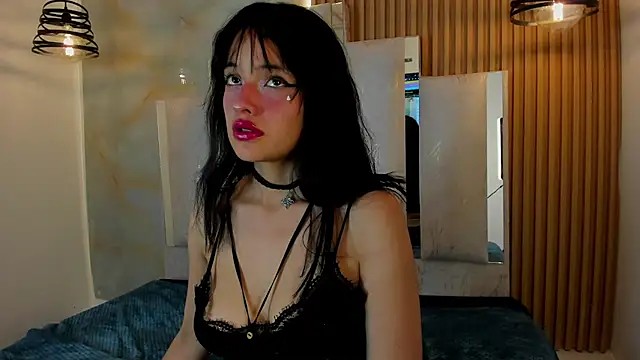 Snapshot of madissonrousecs chatting on 07/08/26, 02:54 madissonrousecs online show from 07/08/26, 02:54