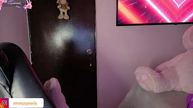 emyxpearly online show from 03/06/26, 05:15