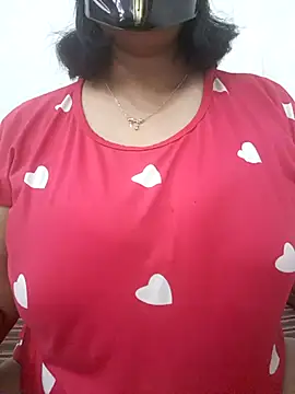 Snapshot of Ruby1hot2 chatting on 02/18/26, 06:42 Ruby1hot2 online show from 02/18/26, 06:42