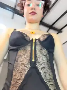 luci butterfly online show from 02/23/26, 07:22