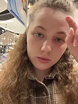 Snapshot of AsynaYuuki chatting on 03/01/26, 04:09 AsynaYuuki online show from 03/01/26, 04:09