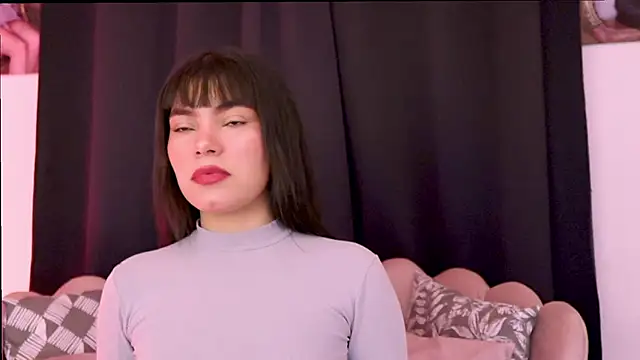 dakotacollins  online show from 02/16/26, 10:39