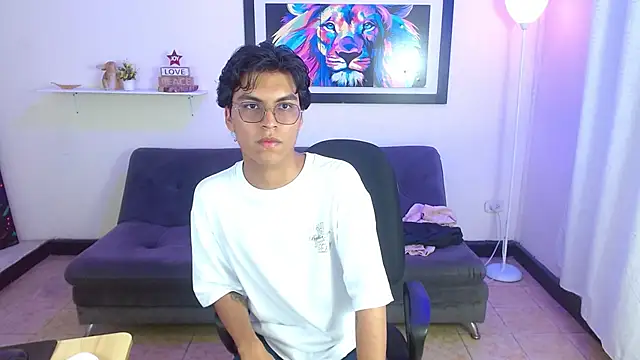 Maecum18 online show from 02/27/26, 08:53