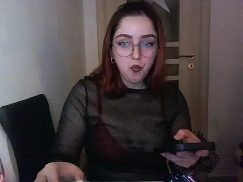 Snapshot of Scarlett-Quinn- chatting on 02/06/26, 08:45 Scarlett-Quinn- online show from 02/06/26, 08:45
