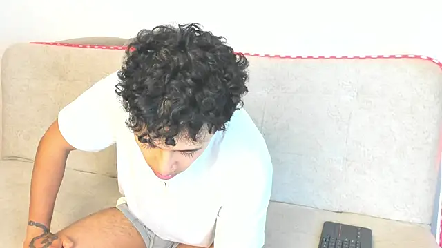  Alex Colton online show from 04/21/26, 02:51