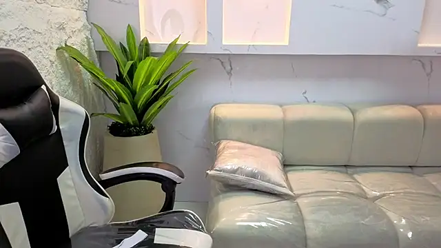 aurora tp online show from 02/18/26, 02:18