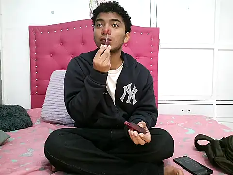 philipsex28 online show from 02/19/26, 01:34