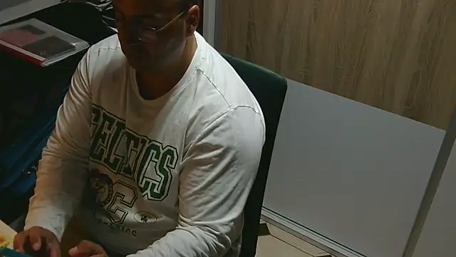 Snapshot of VanillaTime78-Jorge chatting on 05/02/26, 09:20 VanillaTime78-Jorge online show from 05/02/26, 09:20
