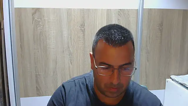 Snapshot of VanillaTime78-Jorge chatting on 05/27/26, 05:15 VanillaTime78-Jorge online show from 05/27/26, 05:15