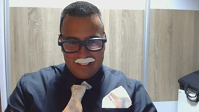 Snapshot of VanillaTime78-Jorge chatting on 06/14/26, 10:01 VanillaTime78-Jorge online show from 06/14/26, 10:01