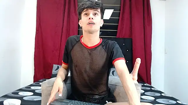 axxxel twink online show from 02/06/26, 01:32