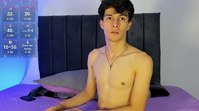 axxxel twink online show from 04/13/26, 01:33