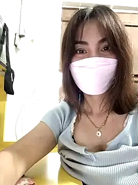 Baby-sexytits2026 online show from 05/15/26, 11:23