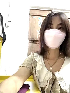 Baby-sexytits2026 online show from 06/05/26, 01:23
