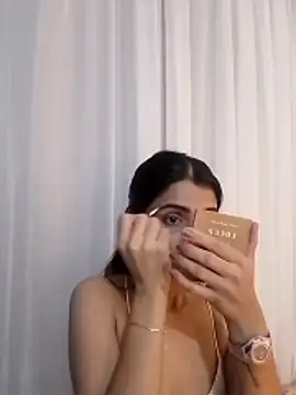 EvaMiranda online show from 02/06/26, 02:27