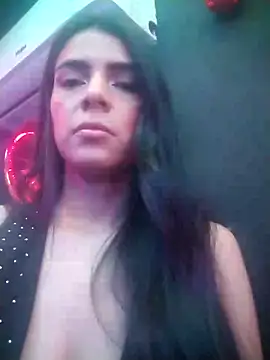 EvaMiranda online show from 04/13/26, 03:34