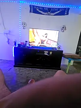 Snapshot of Elpnzaurio chatting on 03/23/26, 09:08 Elpnzaurio online show from 03/23/26, 09:08