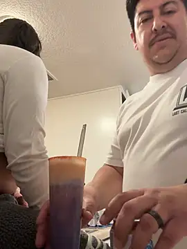 Snapshot of Skizm1986 chatting on 02/03/26, 02:53 Skizm1986 online show from 02/03/26, 02:53