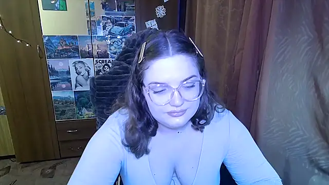 Teasing Dora online show from 02/06/26, 11:52