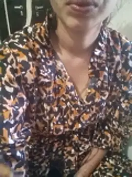 khushi rawat online show from 02/15/26, 01:57