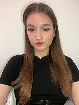 Snapshot of Green_eyes_lady chatting on 02/13/26, 10:55 Green eyes lady online show from 02/13/26, 10:55