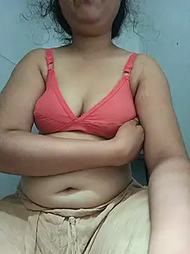 Snapshot of Sexy_--2 chatting on 06/25/26, 05:56 Sexy --2 online show from 06/25/26, 05:56