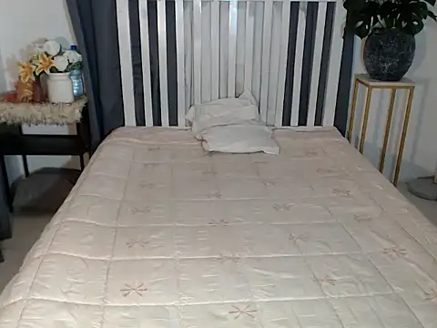 lady finger1234 online show from 03/06/26, 01:13