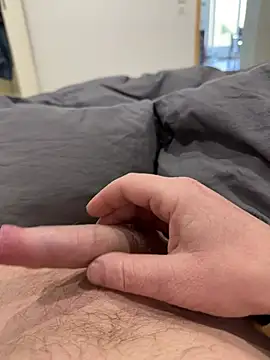 petitsexe52 online show from 03/09/26, 01:15