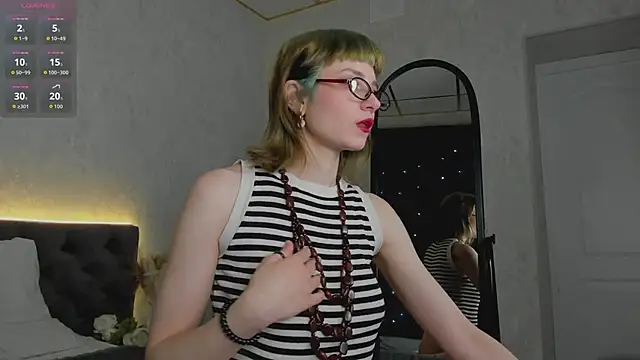 Scarle Whisper online show from 03/11/26, 01:11