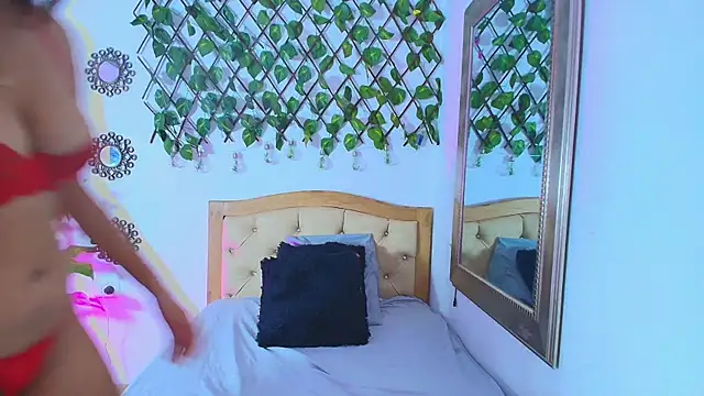 Miabunny    online show from 03/28/26, 09:58